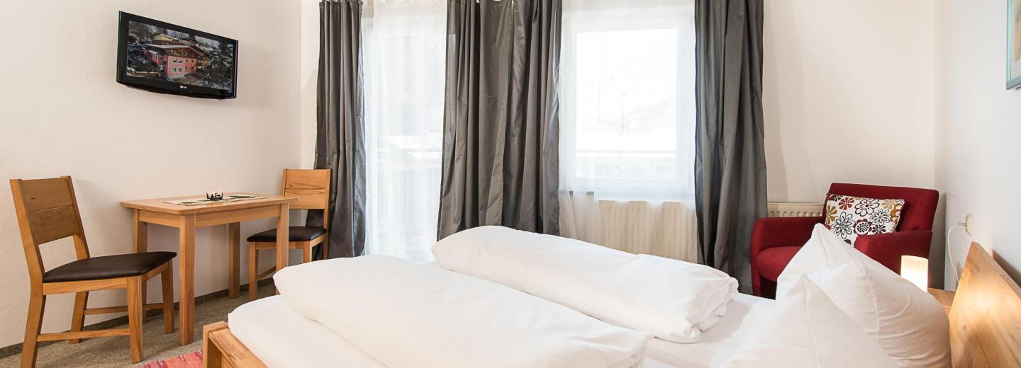 © Eurotours Zimmerbeispiel