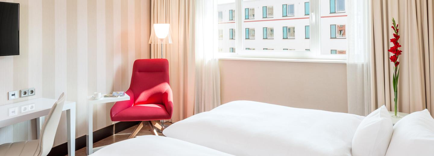© Eurotours Zimmerbeispiel