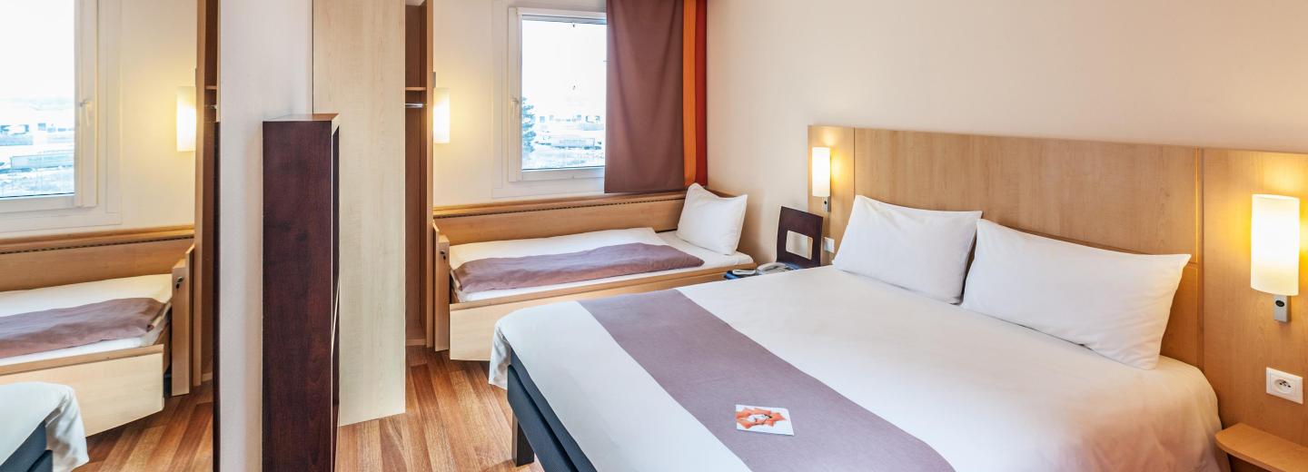 © Eurotours Zimmerbeispiel