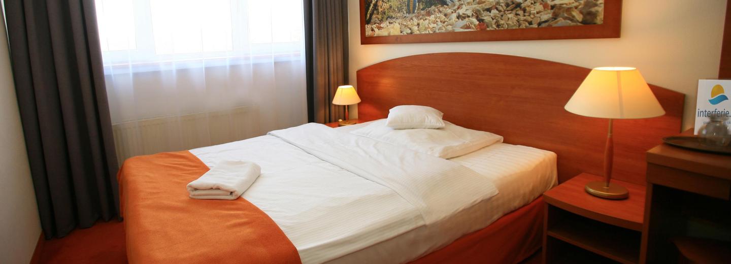 © Eurotours Zimmerbeispiel
