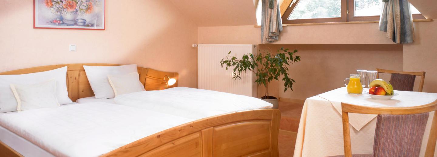 © Eurotours Zimmerbeispiel