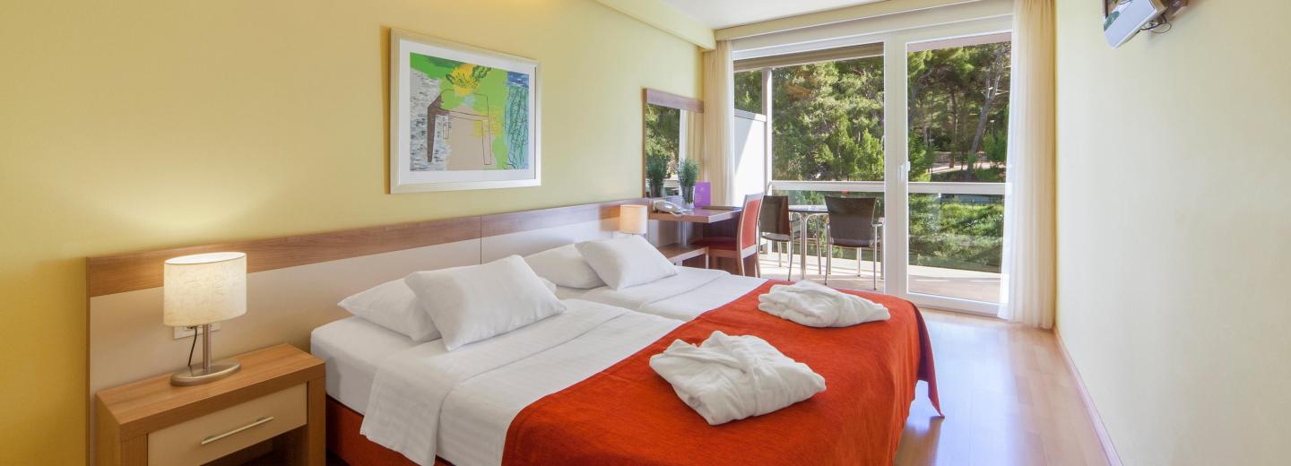 © Eurotours Standard Zimmer Parkseite