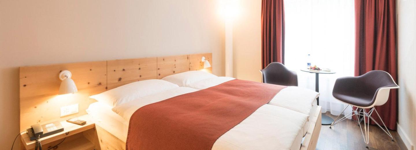 © Eurotours Alpines Doppelzimmer