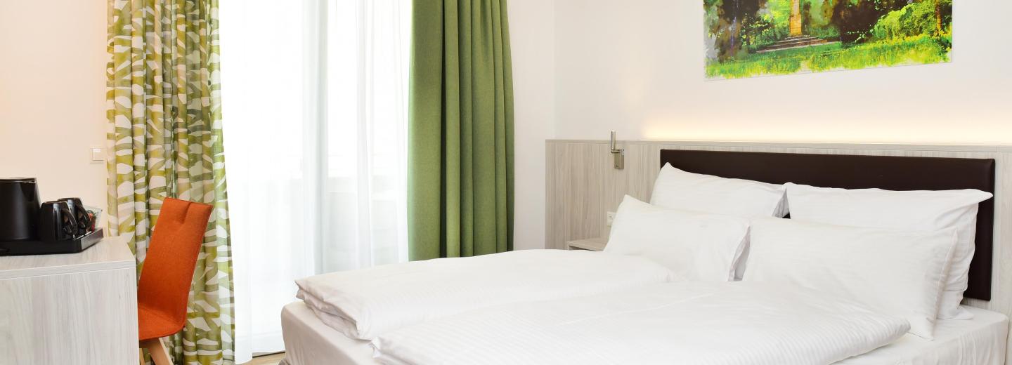 © Eurotours Standard Zimmer