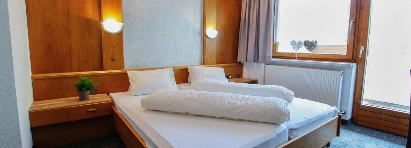 © Eurotours Doppelzimmer mit Balkon