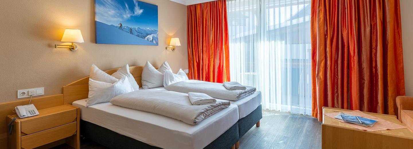 © Eurotours Zimmerbeispiel