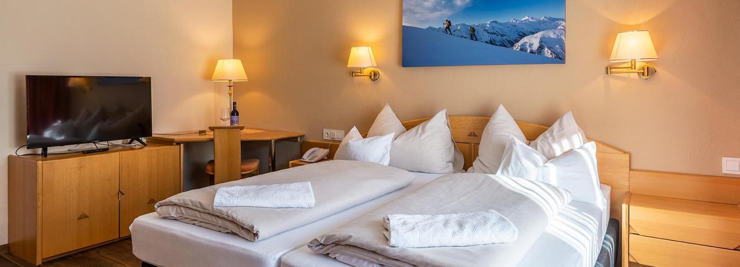 © Eurotours Zimmerbeispiel