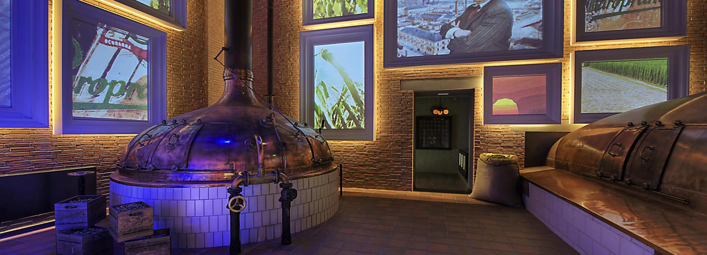 © Prvni navstevnicka, s.r.o. Brauerei Staropramen, Prag