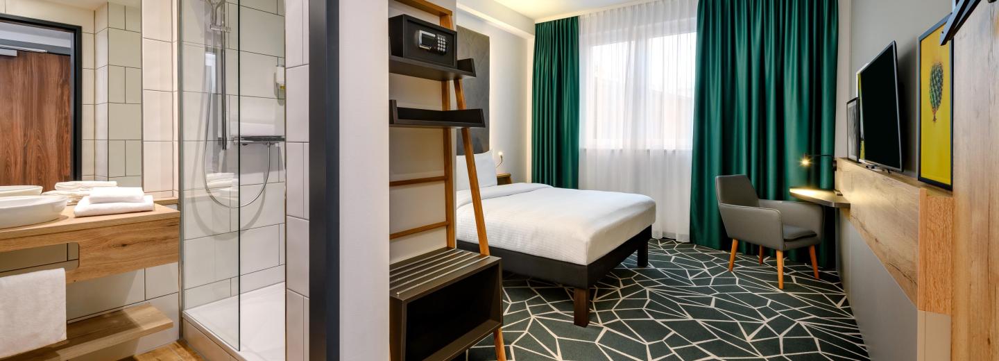 © Eurotours Komfort Doppelzimmer