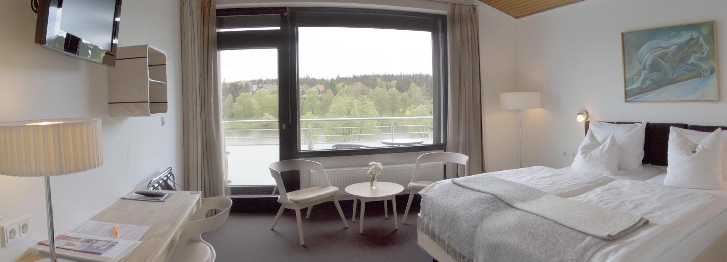© Eurotours Deluxe Doppelzimmer mit Balkon