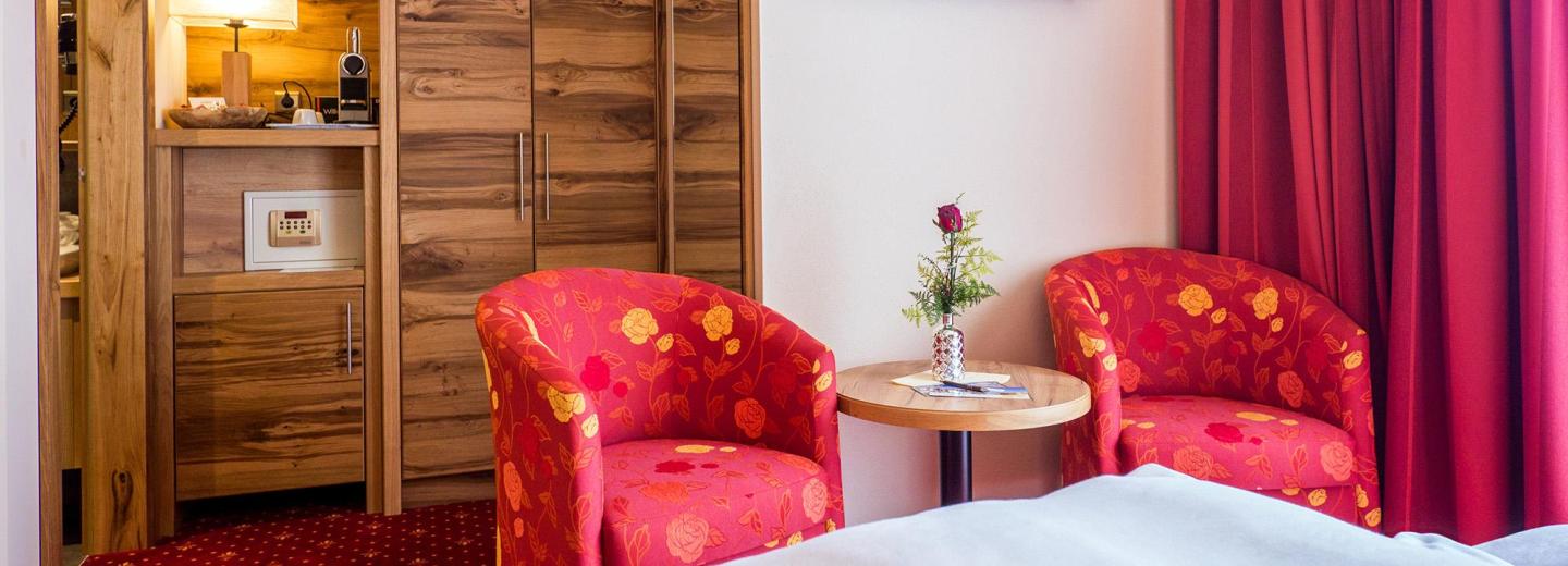 © Eurotours Doppelzimmer Das Zillertal