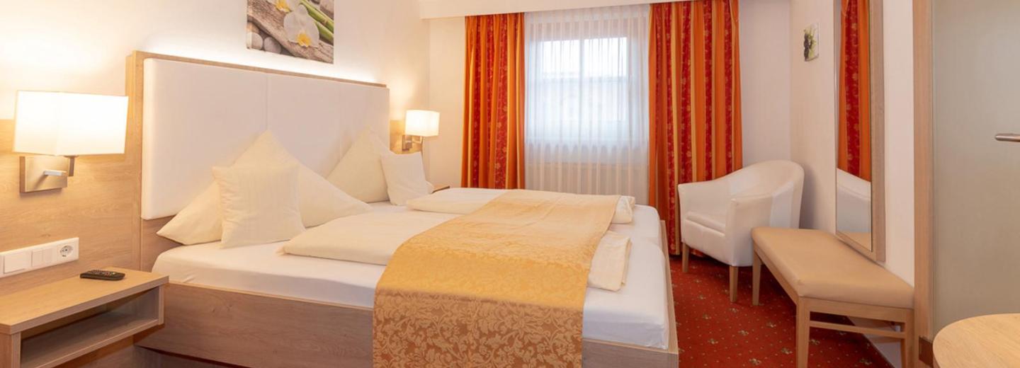 © Eurotours Doppelzimmer Standard