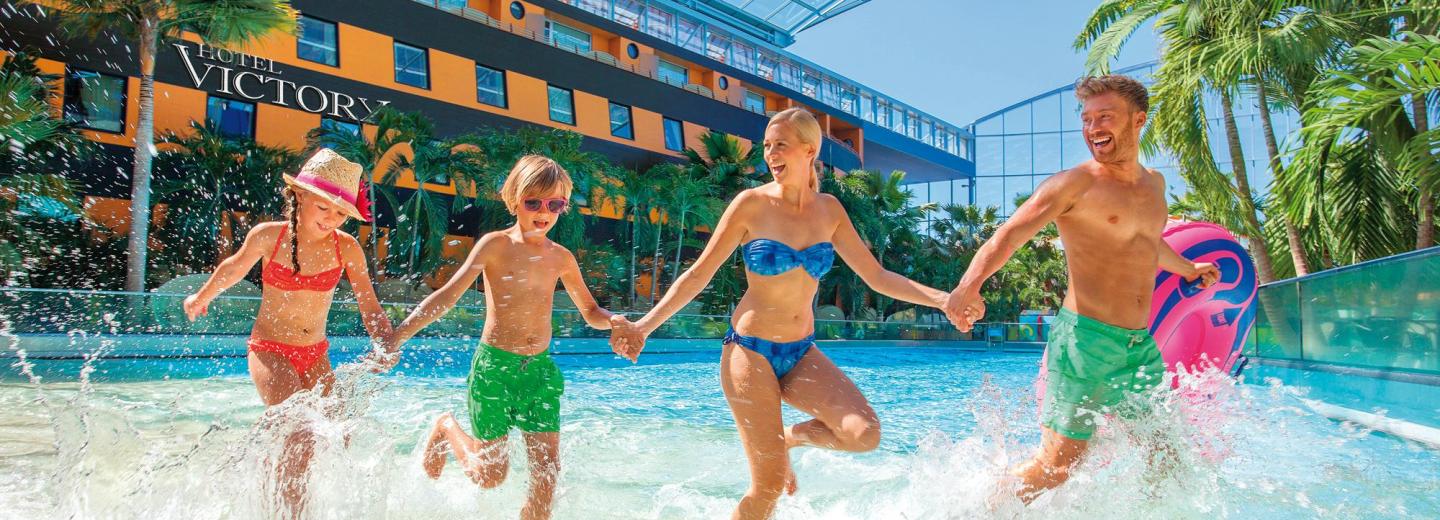 © THERME ERDING Wellenbad, THERME ERDING