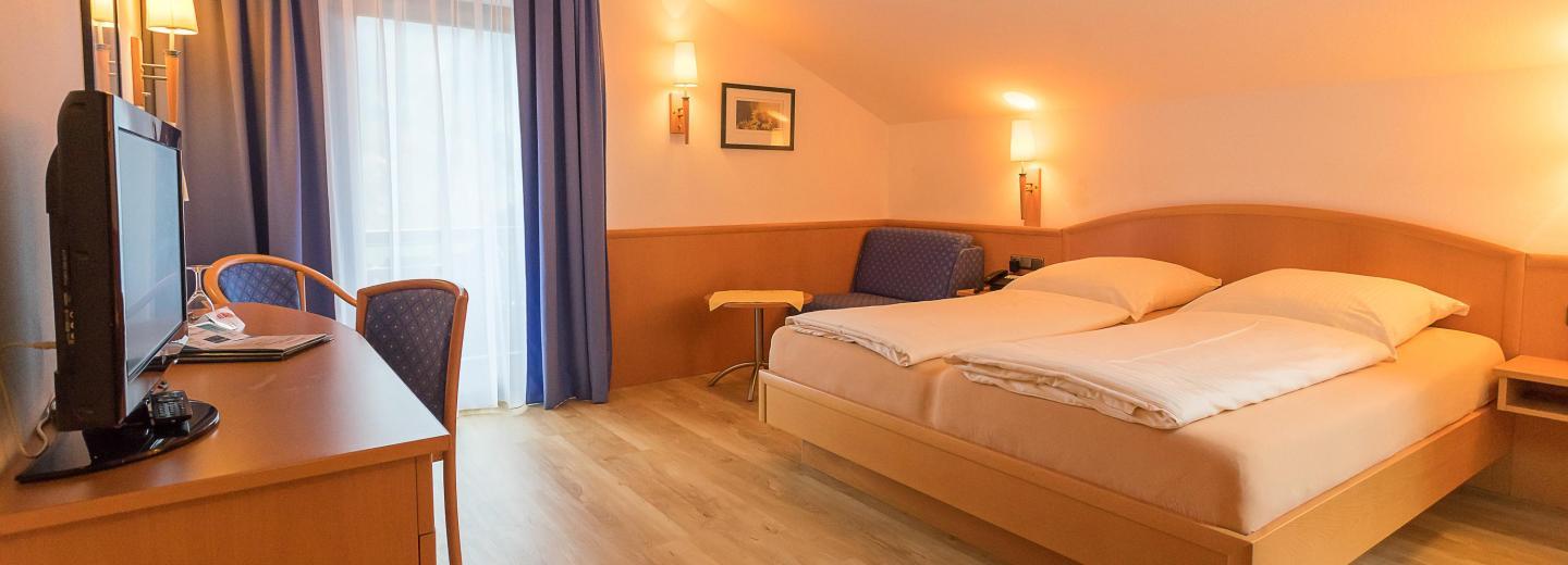 © Eurotours Standard Doppelzimmer