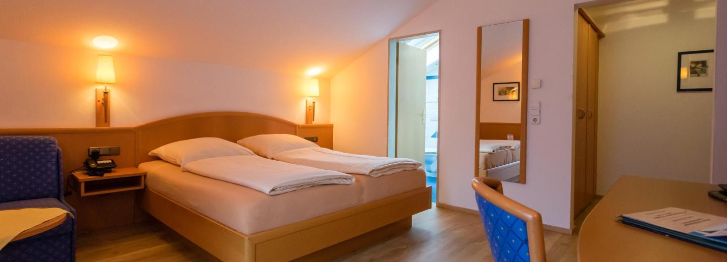© Eurotours Standard Doppelzimmer