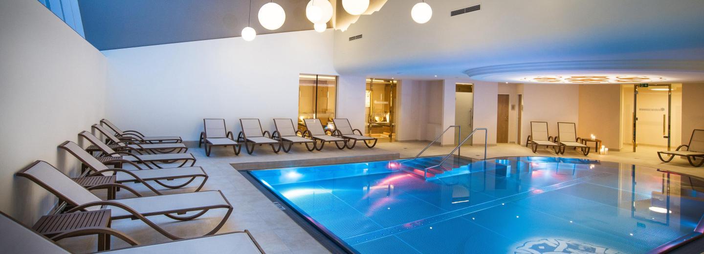 © Eurotours Bad Hofgastein: Wellnessen inmitten der Alpen