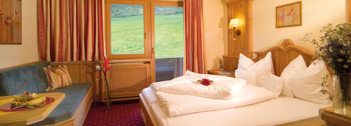 © Eurotours Doppelzimmer "Gorfenspitze"