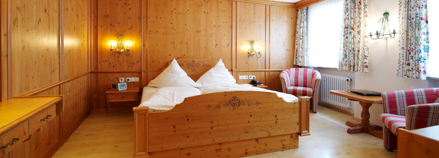 © Eurotours Zimmerbeispiel