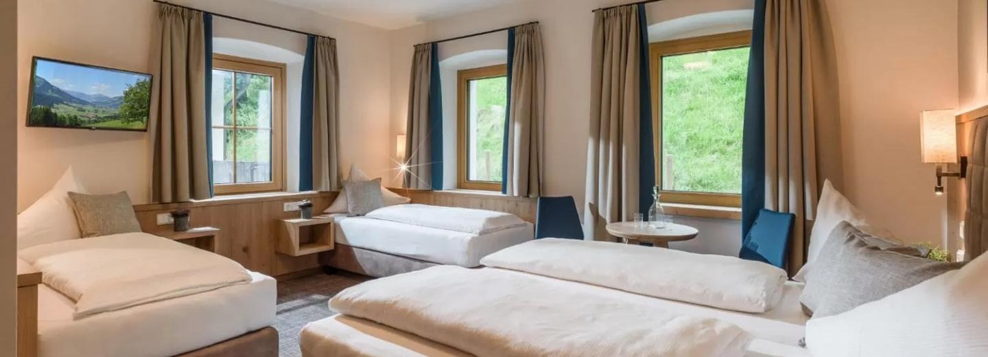 © Eurotours Vierbettzimmer Berg Glück
