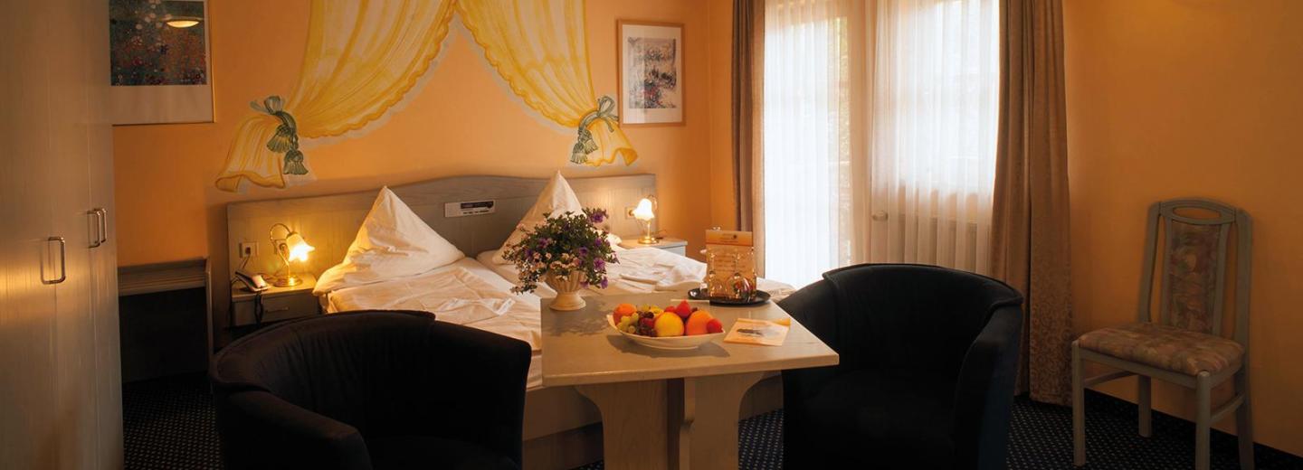 © Eurotours Zimmerbeispiel