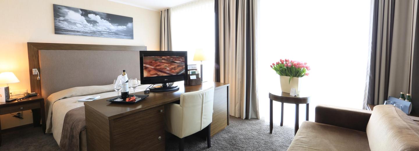 © Eurotours Doppelzimmer Standard Atrium