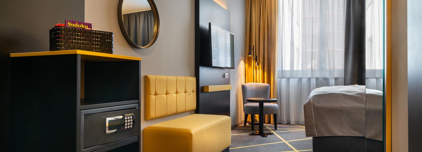 © Eurotours Doppelzimmer Standard "Tripster"