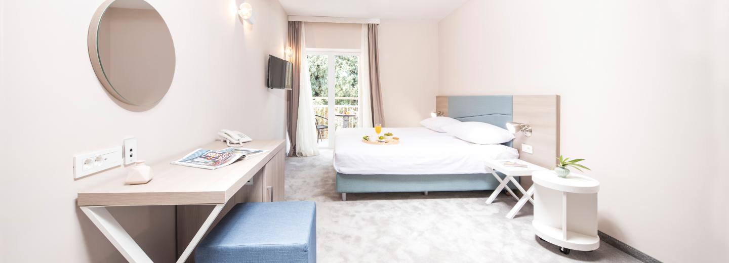 © Eurotours Doppelzimmer Superior Balkon
