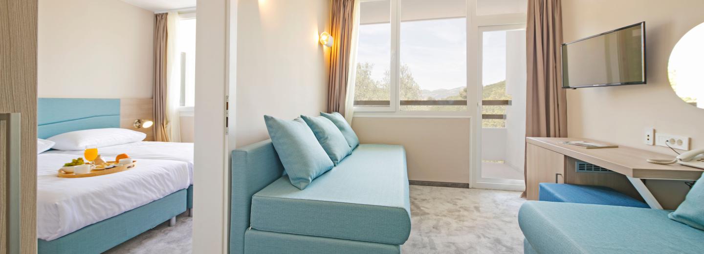 © Eurotours Familienzimmer Standard Balkon