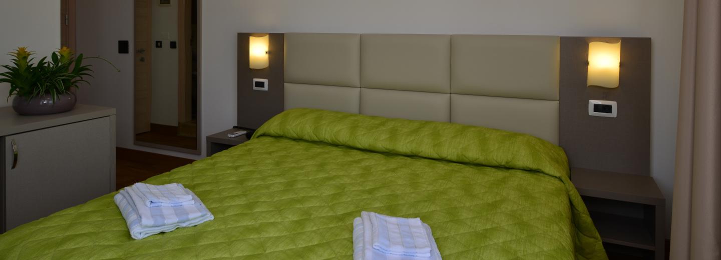 © Eurotours Zimmerbeispiel