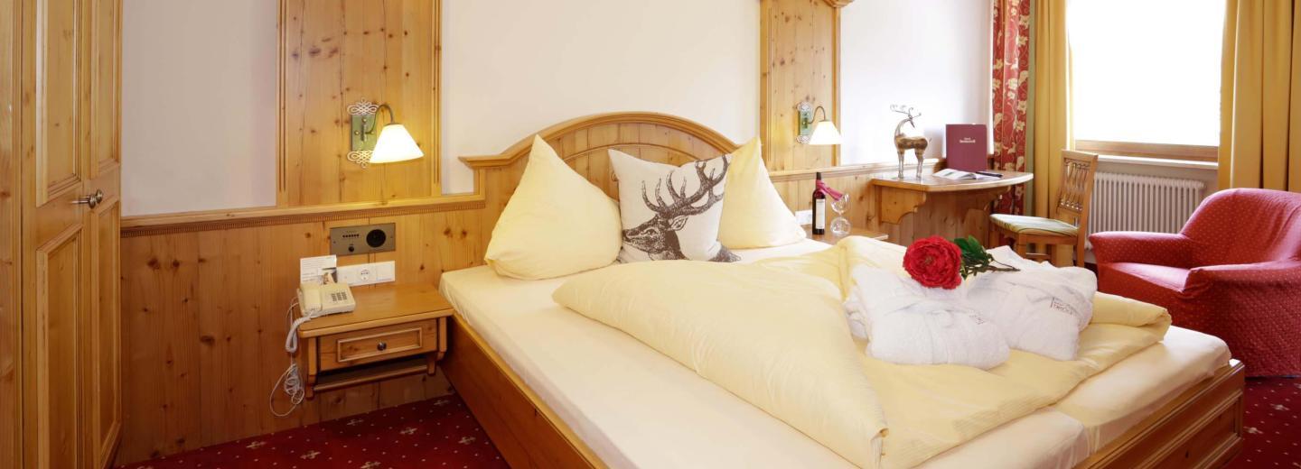 © Eurotours Doppelzimmer Standard