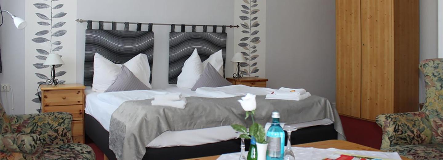 © Eurotours Zimmerbeispiel