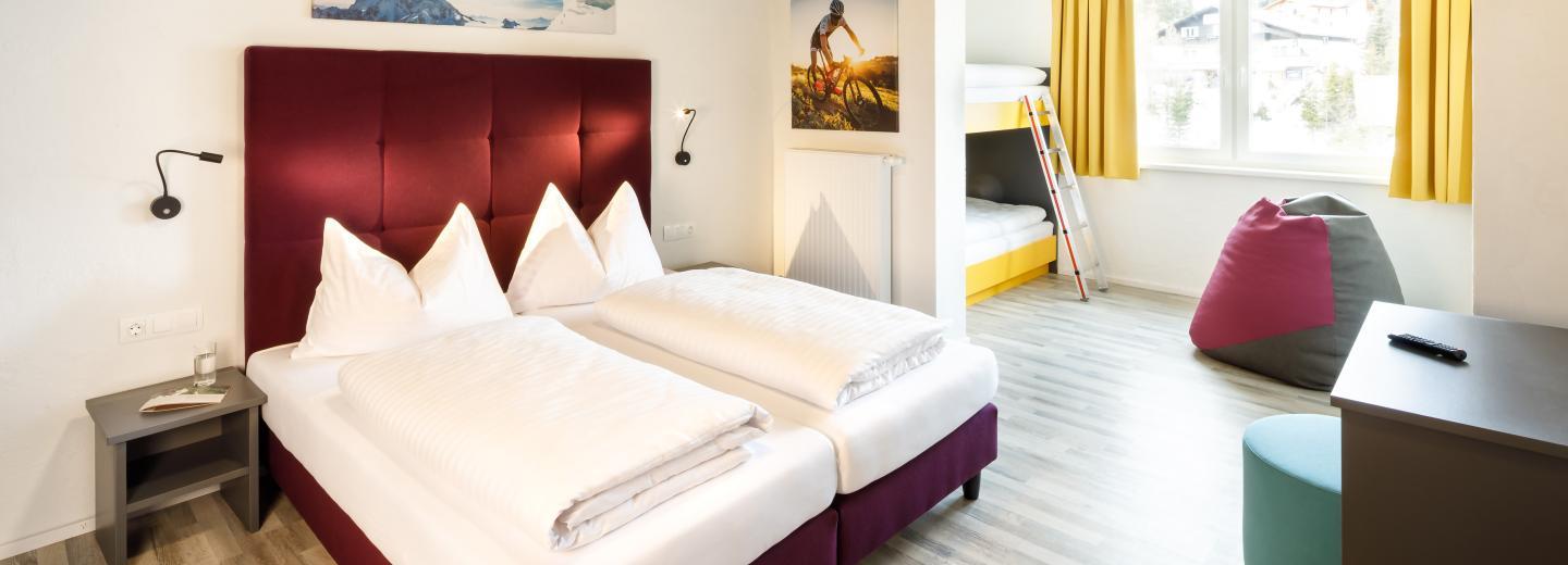 © Eurotours Basekamp Vierbettzimmer