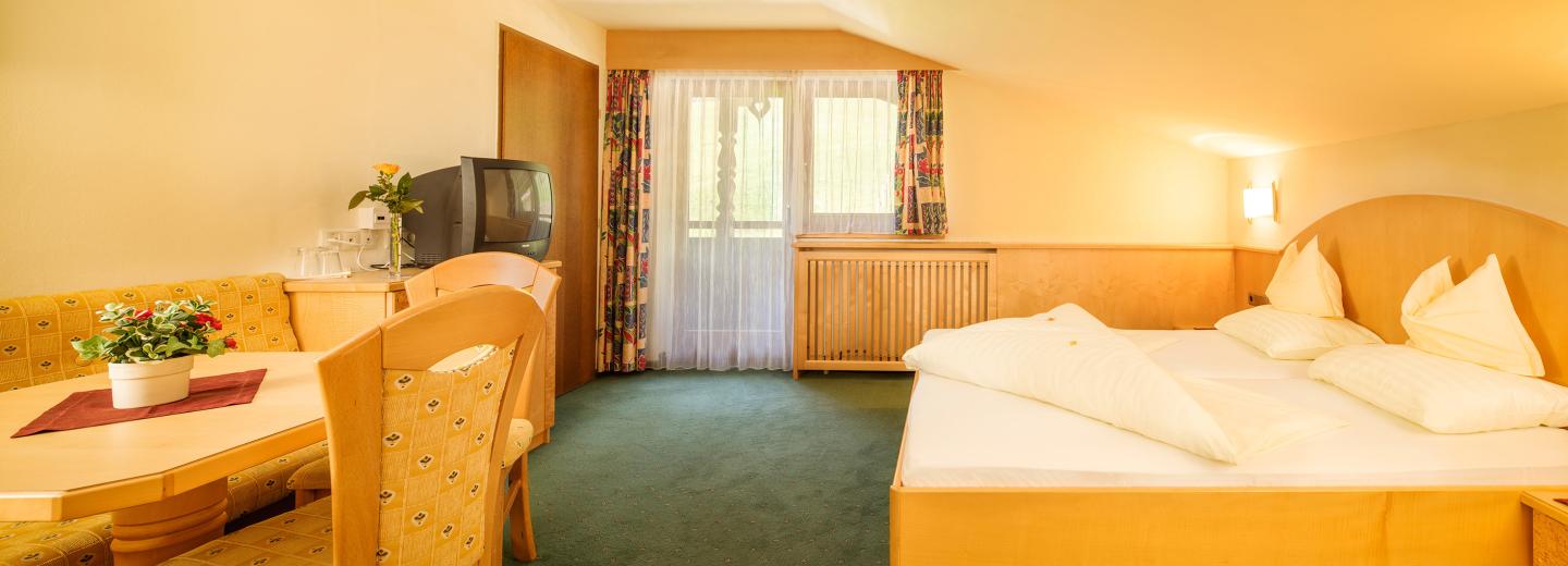 © Eurotours Doppelzimmer Alpbach