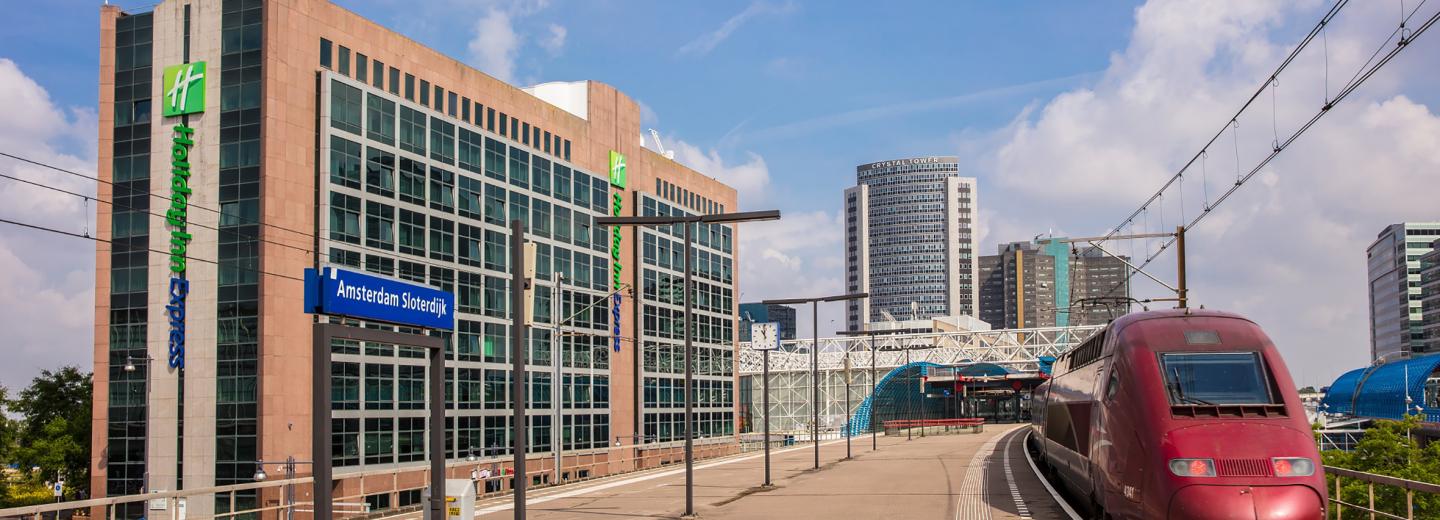 © Eurotours Hotel Holiday Inn Express Amsterdam Sloterdijk