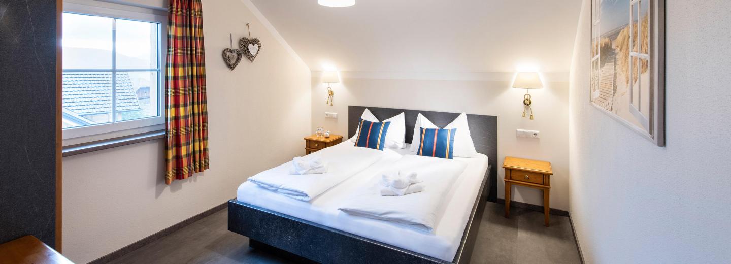 © Eurotours Apartment Comfort 3 Raum Balkon Bergblick