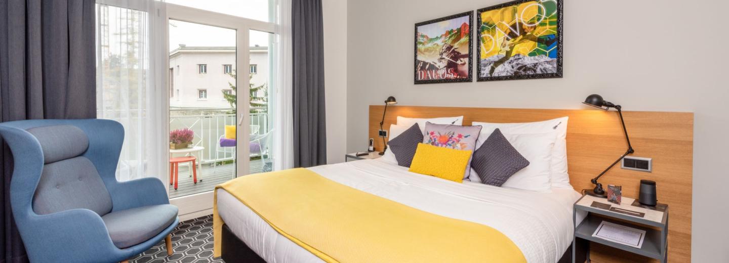 © Eurotours Deluxe Guest Room