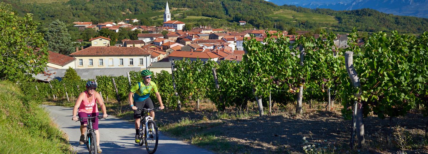 © www.slovenia.info -Tomo Jeseničnik, Jošt Gantar, Alen Kosmač, Jaka Ivančič Abenteuer in der Natur