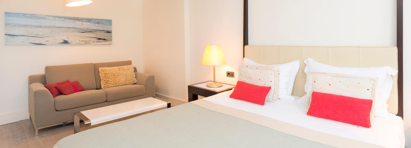 © Eurotours Doppelzimmer Klassisch Balkon