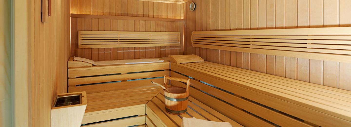 © Eurotours Hoch hinaus mit dem schnellsten Lift Europas