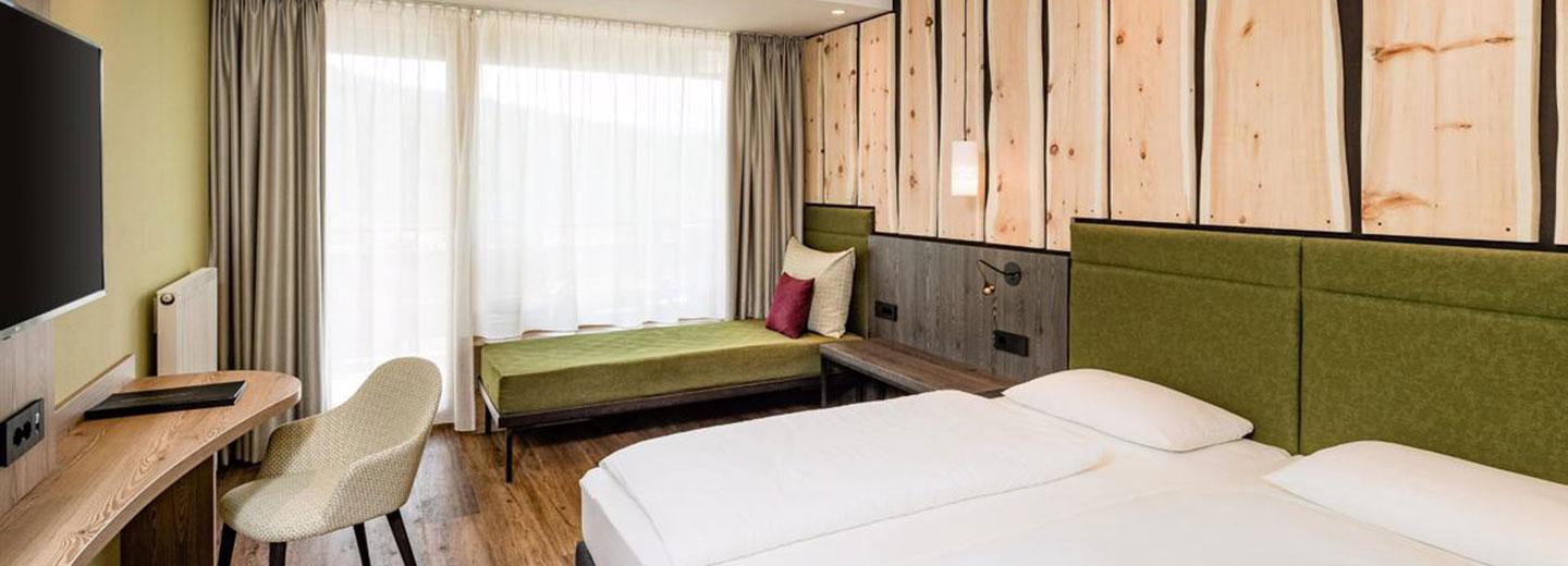 © Eurotours Zimmer "Weisshorn"