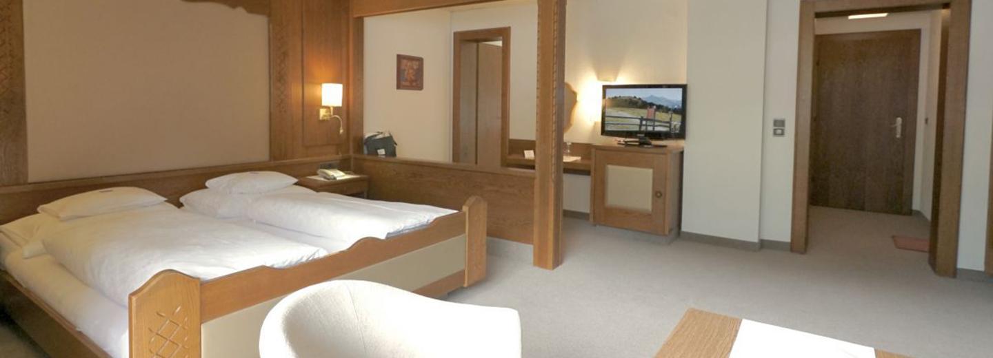 © Eurotours Doppelzimmer Balkon "Residenz A"