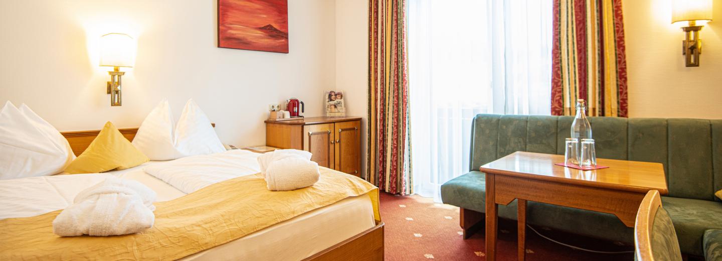 © Eurotours Doppelzimmer Standard