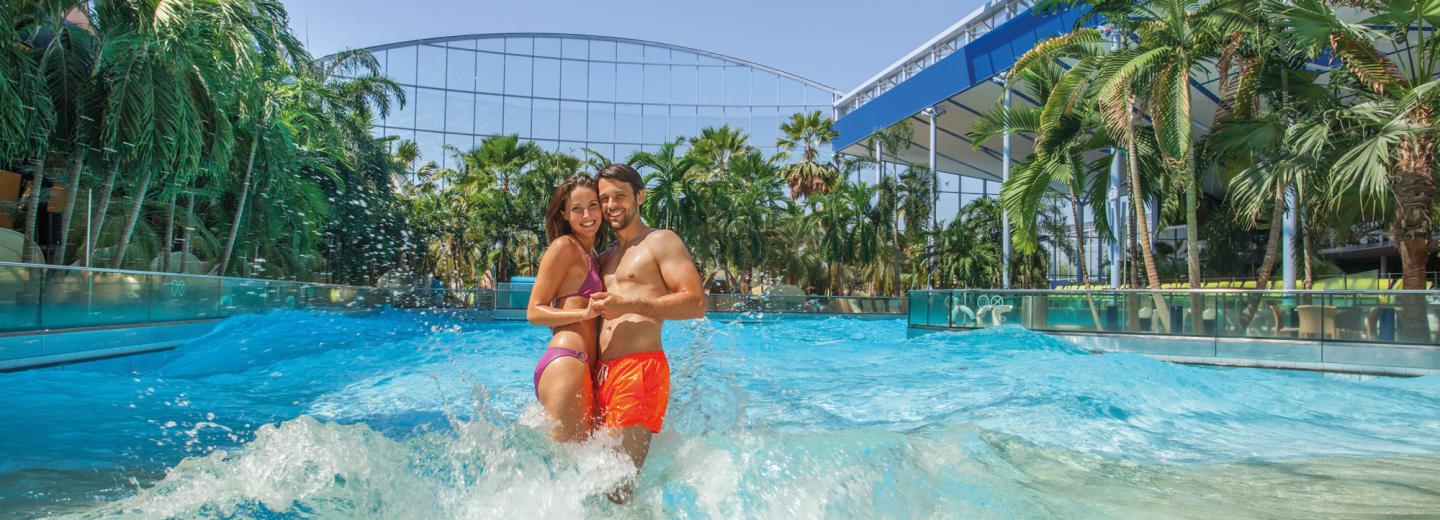 © THERME ERDING Wellenbad, THERME ERDING