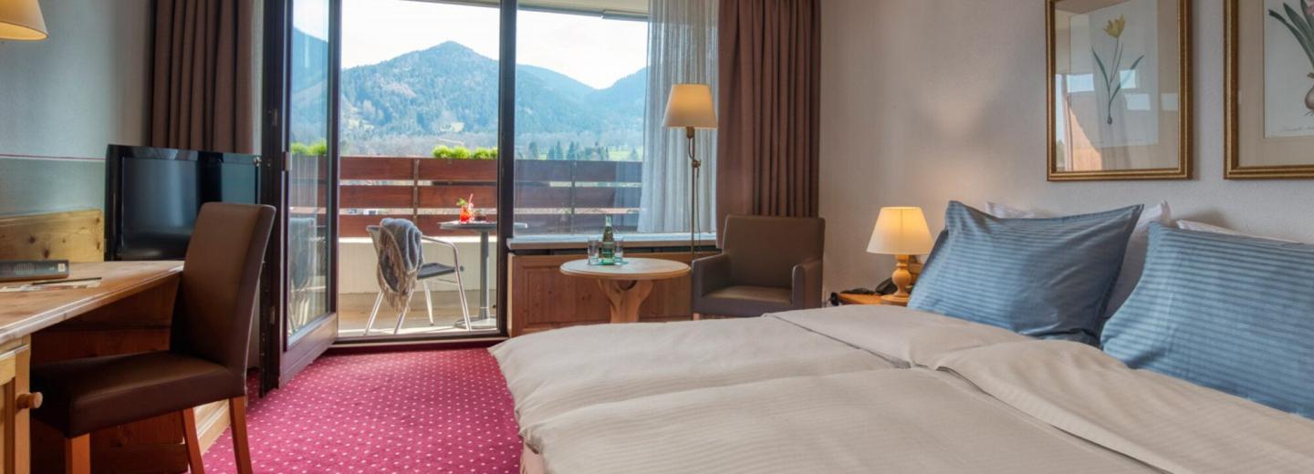 © Eurotours Doppelzimmer Balkon "Klassik"