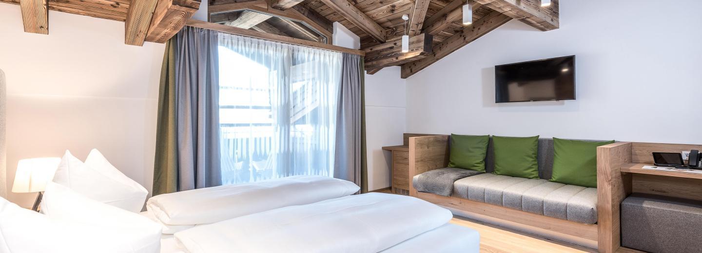 © Eurotours PURADIES Deluxe Suite
