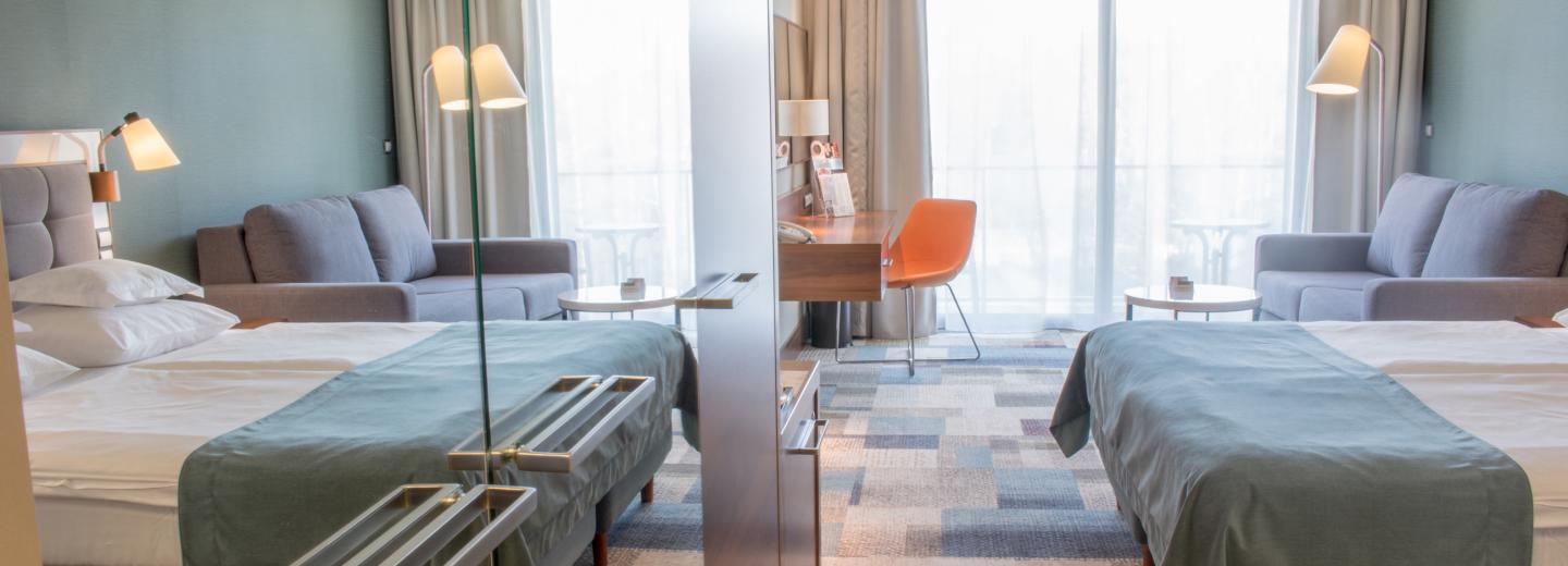 © Eurotours Doppelzimmer Balkon