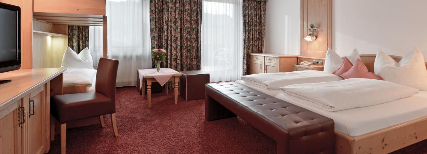 © Eurotours Familienzimmer Balkon
