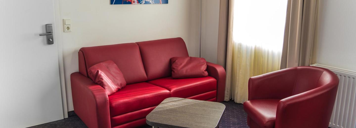 © Eurotours Suite Comfort Balkon/Terrasse Nebenhaus