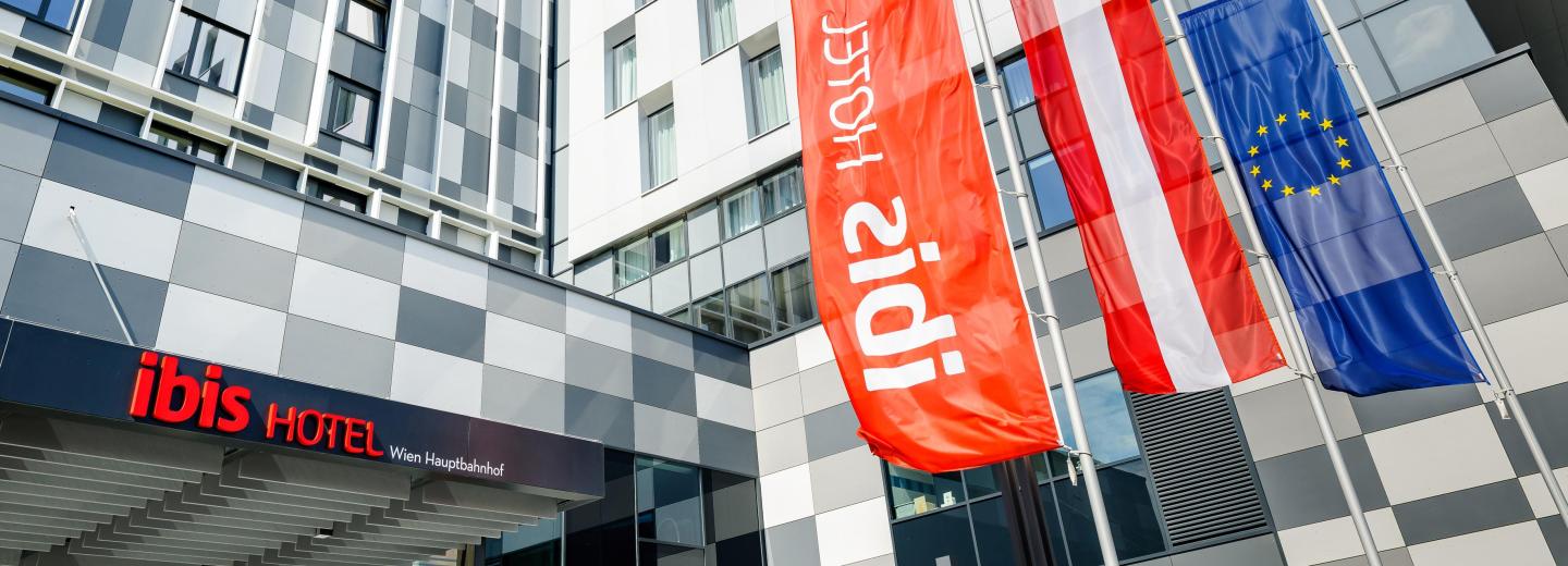 © Eurotours Hotel Ibis Wien Hauptbahnhof