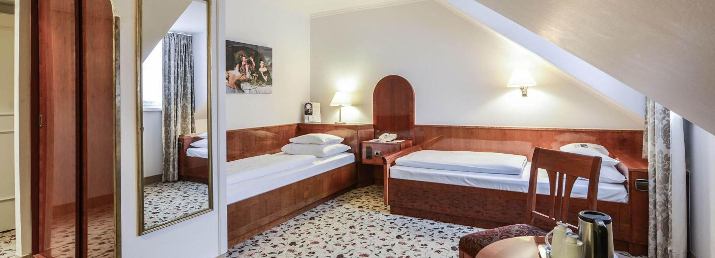 © Eurotours Dreibettzimmer "Privilege"